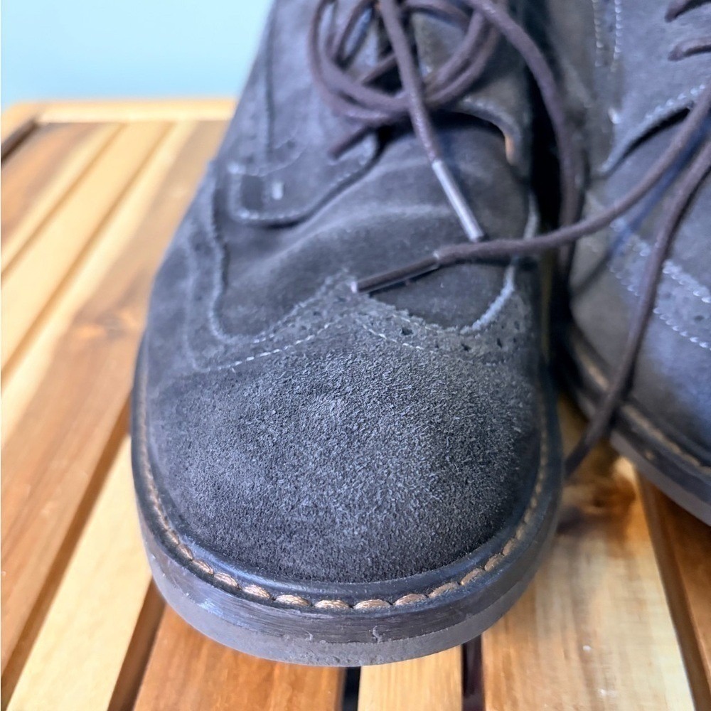 Vionic Mens 9.5 Wingtip Oxford Grey Suede Dress Shoes Brogue Detail Lace Up - Picture 4 of 9
